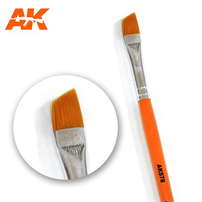 AK Interactive Weathering Brush Diagonal | Boutique FDB
