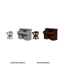 WizKids : Unpainted Miniatures - Wave 5 - Desk & Chair | Boutique FDB