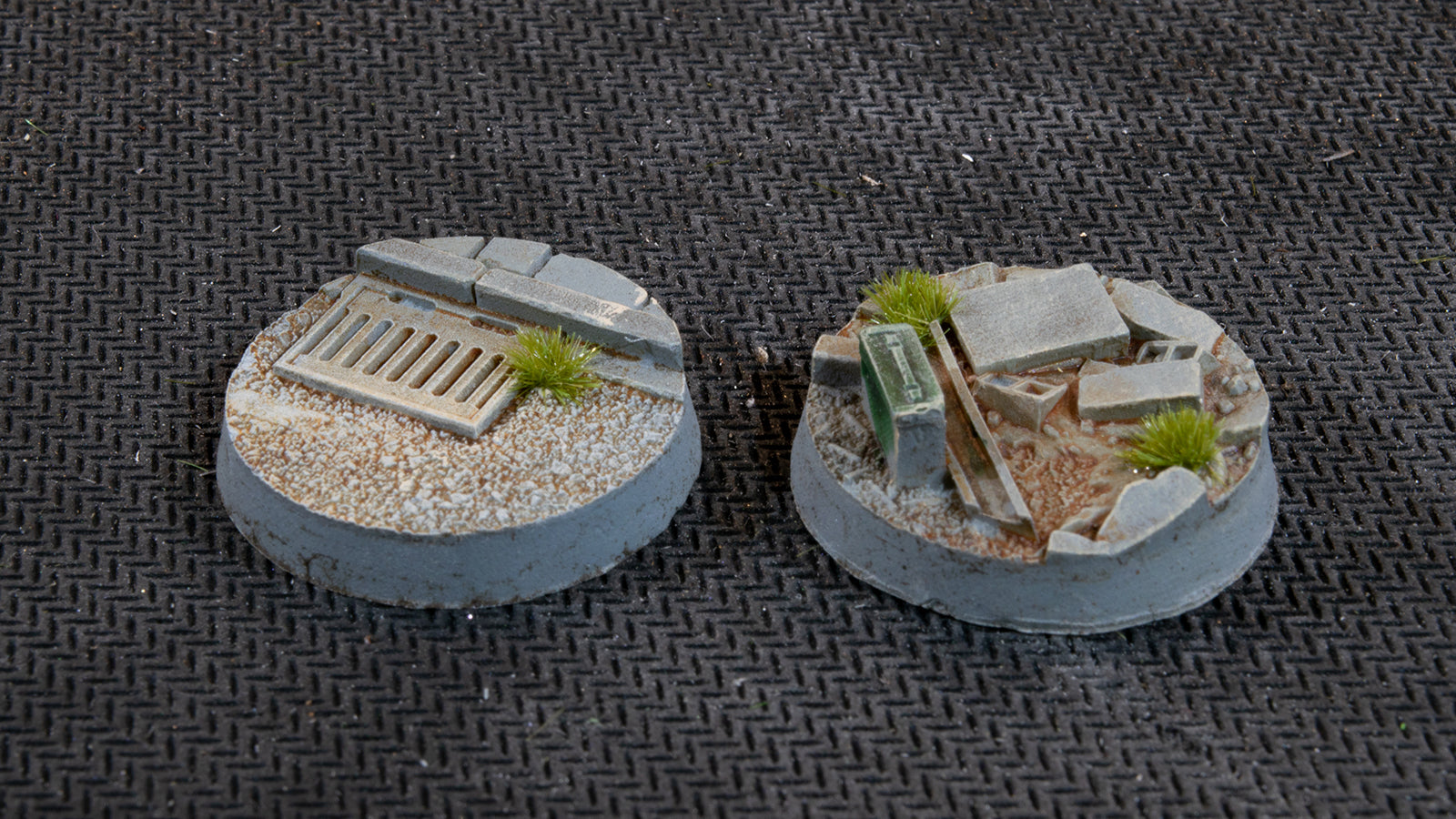 GamersGrass - Battle Ready Bases - Urban Warfare, Round 25mm | Boutique FDB